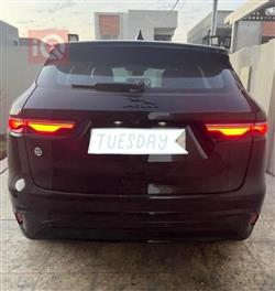 جاگوار F-Pace